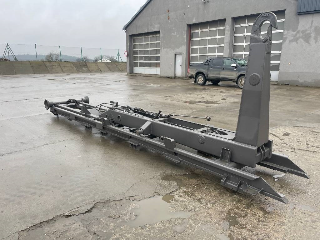 Atlas Dzwignik Hakowy - Koukkulaite/ Keinukippilaite: kuva Atlas Dzwignik Hakowy - Koukkulaite/ Keinukippilaite Atlas Dzwignik Hakowy - Koukkulaite/ Keinukippilaite: kuva Atlas Dzwignik Hakowy - Koukkulaite/ Keinukippilaite