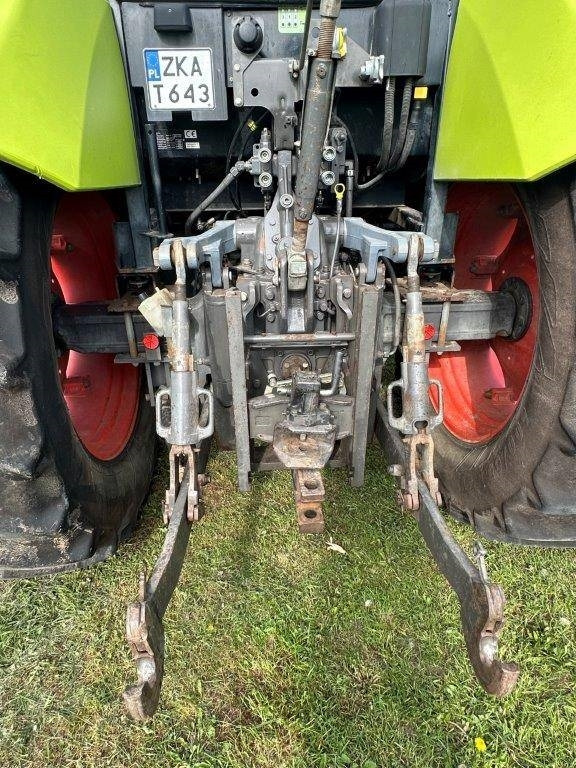 Claas Arion 430 - Traktori: kuva Claas Arion 430 - Traktori Claas Arion 430 - Traktori: kuva Claas Arion 430 - Traktori