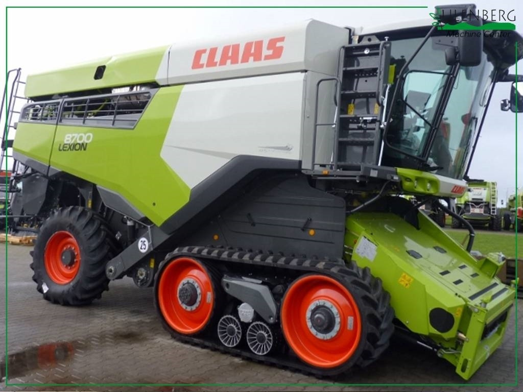 Claas Lexion 8700 TT - Leikkuupuimuri: kuva Claas Lexion 8700 TT - Leikkuupuimuri Claas Lexion 8700 TT - Leikkuupuimuri: kuva Claas Lexion 8700 TT - Leikkuupuimuri