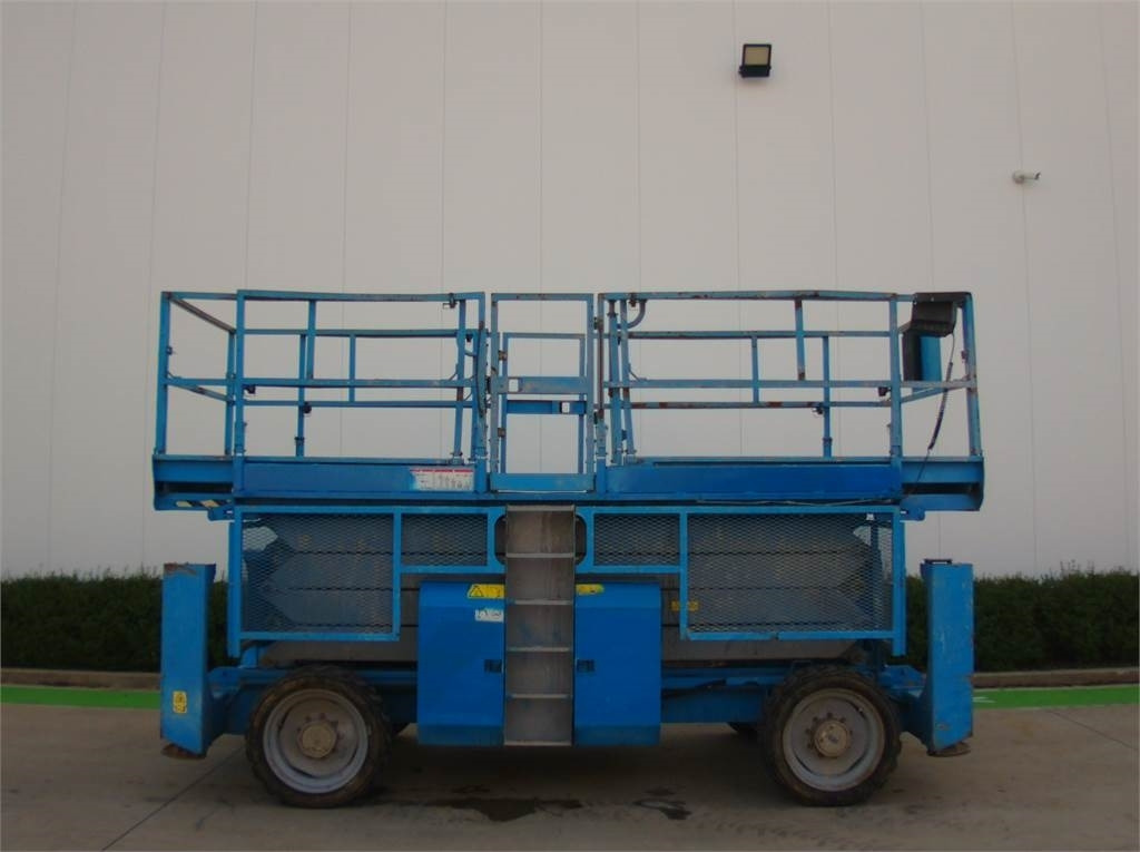 Genie GS4390RT - Saksilava: kuva Genie GS4390RT - Saksilava Genie GS4390RT - Saksilava: kuva Genie GS4390RT - Saksilava