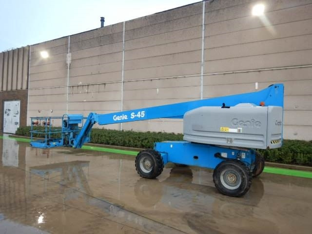 Genie S45 - Kuukulkija: kuva Genie S45 - Kuukulkija Genie S45 - Kuukulkija: kuva Genie S45 - Kuukulkija