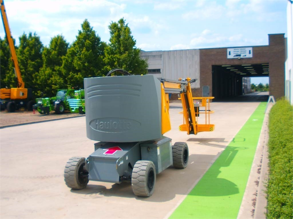 Haulotte HA15IP - Puomilava: kuva Haulotte HA15IP - Puomilava Haulotte HA15IP - Puomilava: kuva Haulotte HA15IP - Puomilava