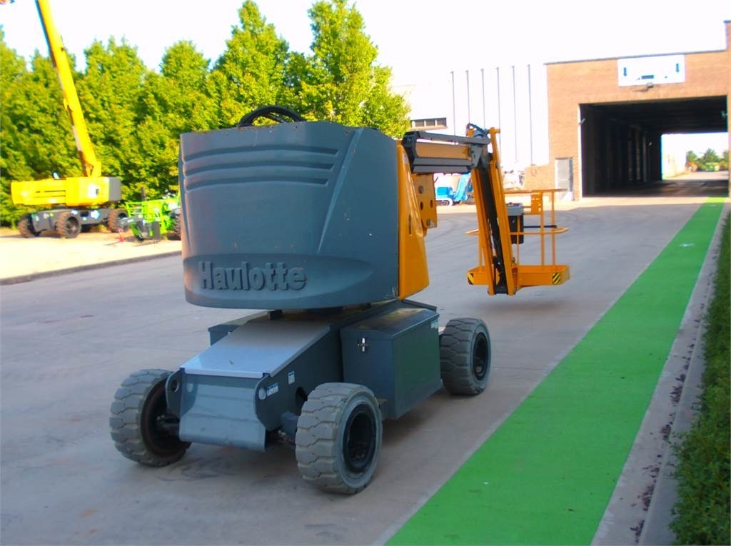 Haulotte HA15IP - Puomilava: kuva Haulotte HA15IP - Puomilava Haulotte HA15IP - Puomilava: kuva Haulotte HA15IP - Puomilava