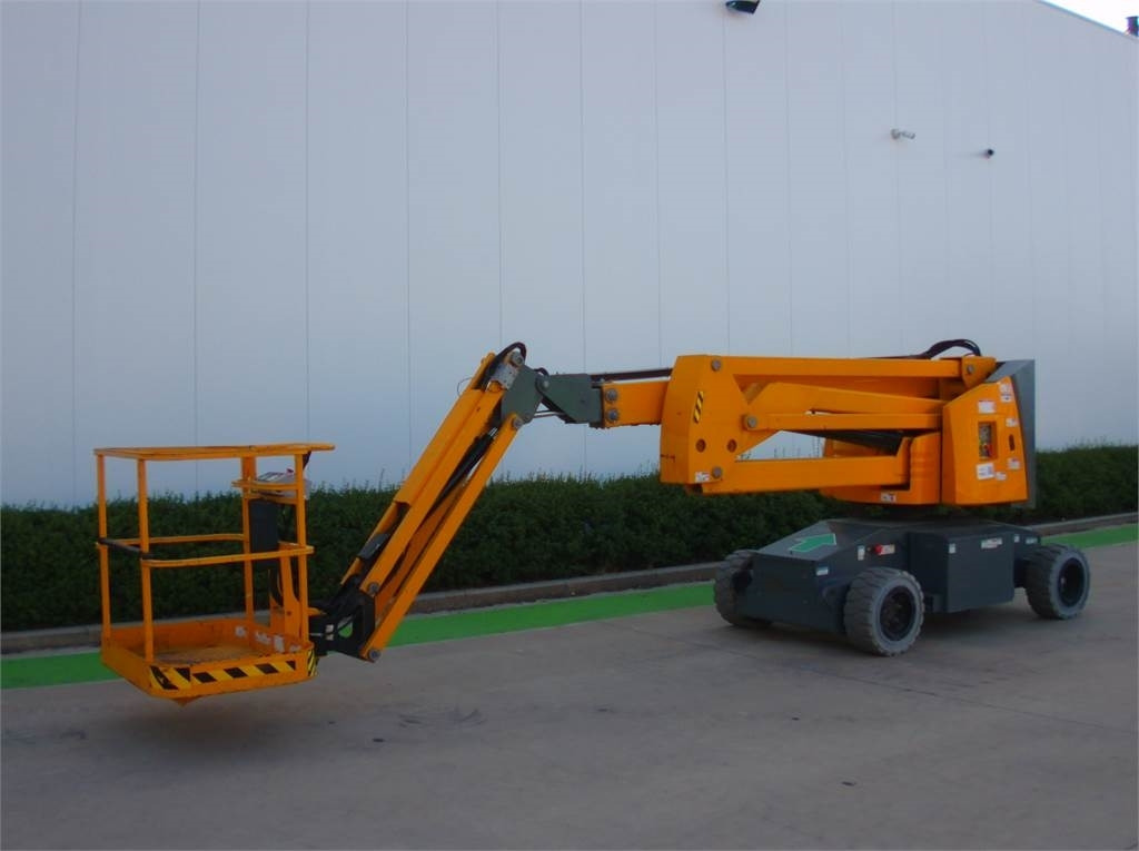 Haulotte HA15IP - Puomilava: kuva Haulotte HA15IP - Puomilava Haulotte HA15IP - Puomilava: kuva Haulotte HA15IP - Puomilava