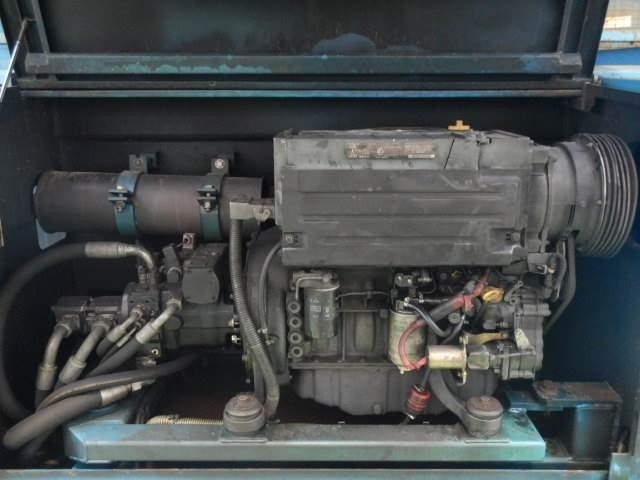 Holland Lift M250DL27 - Saksilava: kuva Holland Lift M250DL27 - Saksilava Holland Lift M250DL27 - Saksilava: kuva Holland Lift M250DL27 - Saksilava