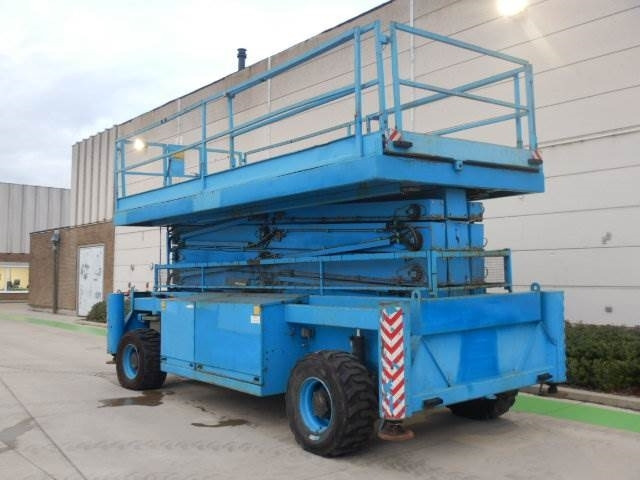 Holland Lift M250DL27 - Saksilava: kuva Holland Lift M250DL27 - Saksilava Holland Lift M250DL27 - Saksilava: kuva Holland Lift M250DL27 - Saksilava