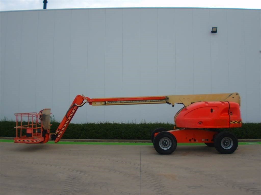JLG 460SJ - Kuukulkija: kuva JLG 460SJ - Kuukulkija JLG 460SJ - Kuukulkija: kuva JLG 460SJ - Kuukulkija