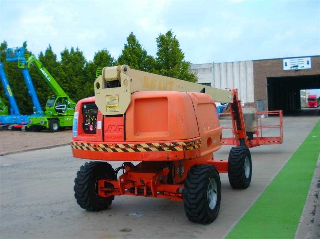 JLG 460SJ - Kuukulkija: kuva JLG 460SJ - Kuukulkija JLG 460SJ - Kuukulkija: kuva JLG 460SJ - Kuukulkija