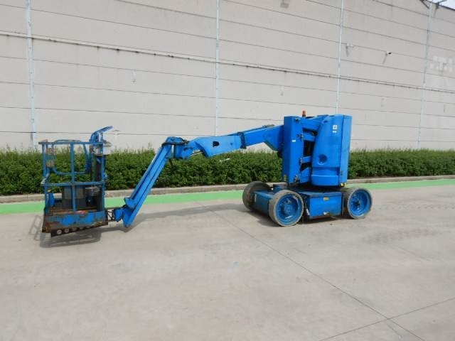 JLG E300AJP - Puomilava: kuva JLG E300AJP - Puomilava JLG E300AJP - Puomilava: kuva JLG E300AJP - Puomilava