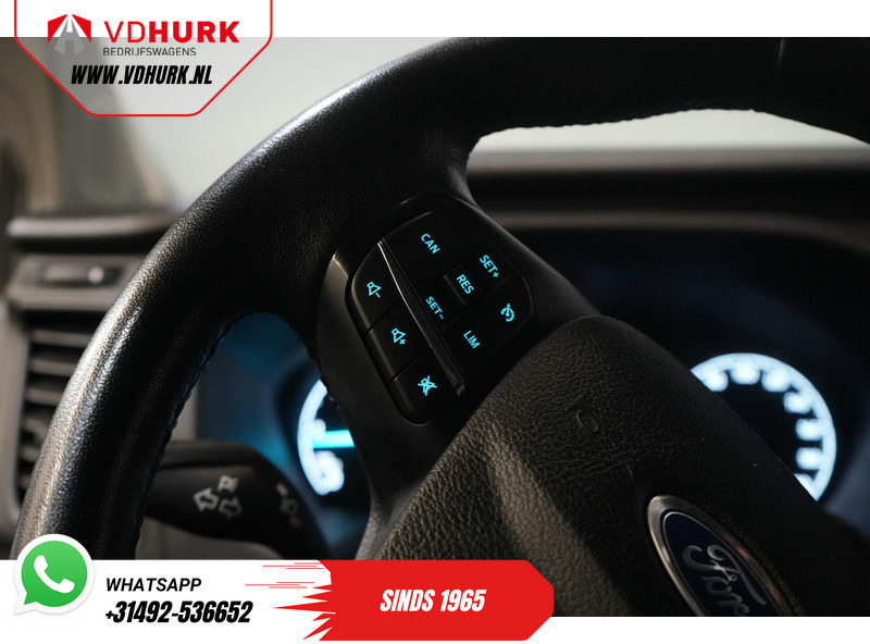 Minibussi, Pikkubussi Ford Transit Custom Tourneo 2.0 TDCI € 30.182,- incl. BTW/BPM Trend Combi/ Kombi/ 9 Persoons/ 9 P/ Cruise/ PDC/ Airco: kuva Minibussi, Pikkubussi Ford Transit Custom Tourneo 2.0 TDCI € 30.182,- incl. BTW/BPM Trend Combi/ Kombi/ 9 Persoons/ 9 P/ Cruise/ PDC/ Airco