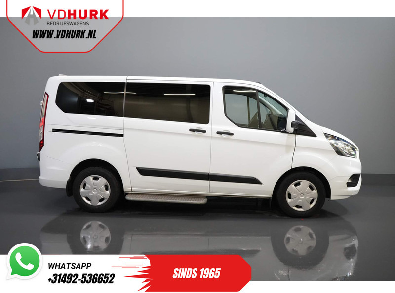 Minibussi, Pikkubussi Ford Transit Custom Tourneo 2.0 TDCI € 30.182,- incl. BTW/BPM Trend Combi/ Kombi/ 9 Persoons/ 9 P/ Cruise/ PDC/ Airco: kuva Minibussi, Pikkubussi Ford Transit Custom Tourneo 2.0 TDCI € 30.182,- incl. BTW/BPM Trend Combi/ Kombi/ 9 Persoons/ 9 P/ Cruise/ PDC/ Airco