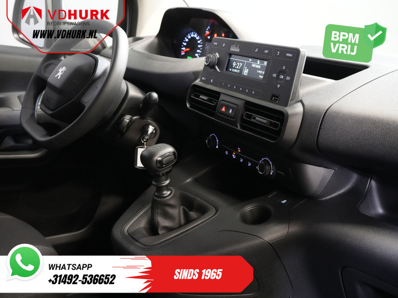 Peugeot Partner 1.2 Turbo 110 pk BPM VRIJ/ BENZINE/ PDC/ Cruise/ Airco - Pieni pakettiauto: kuva Peugeot Partner 1.2 Turbo 110 pk BPM VRIJ/ BENZINE/ PDC/ Cruise/ Airco - Pieni pakettiauto Peugeot Partner 1.2 Turbo 110 pk BPM VRIJ/ BENZINE/ PDC/ Cruise/ Airco - Pieni pakettiauto: kuva Peugeot Partner 1.2 Turbo 110 pk BPM VRIJ/ BENZINE/ PDC/ Cruise/ Airco - Pieni pakettiauto