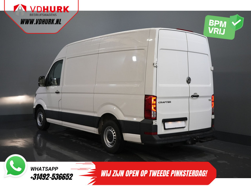 Volkswagen Crafter 2.0 TDI 140 pk L3H3 Inrichting/ CarPlay/ Navi/ Cruise/ Airco/ PDC/ Trekhaak - Pakettiauto: kuva Volkswagen Crafter 2.0 TDI 140 pk L3H3 Inrichting/ CarPlay/ Navi/ Cruise/ Airco/ PDC/ Trekhaak - Pakettiauto Volkswagen Crafter 2.0 TDI 140 pk L3H3 Inrichting/ CarPlay/ Navi/ Cruise/ Airco/ PDC/ Trekhaak - Pakettiauto: kuva Volkswagen Crafter 2.0 TDI 140 pk L3H3 Inrichting/ CarPlay/ Navi/ Cruise/ Airco/ PDC/ Trekhaak - Pakettiauto