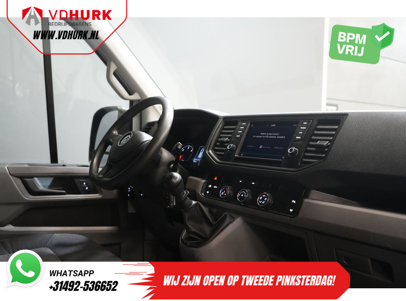 Volkswagen Crafter 2.0 TDI 140 pk L3H3 Inrichting/ CarPlay/ Navi/ Cruise/ Airco/ PDC/ Trekhaak - Pakettiauto: kuva Volkswagen Crafter 2.0 TDI 140 pk L3H3 Inrichting/ CarPlay/ Navi/ Cruise/ Airco/ PDC/ Trekhaak - Pakettiauto Volkswagen Crafter 2.0 TDI 140 pk L3H3 Inrichting/ CarPlay/ Navi/ Cruise/ Airco/ PDC/ Trekhaak - Pakettiauto: kuva Volkswagen Crafter 2.0 TDI 140 pk L3H3 Inrichting/ CarPlay/ Navi/ Cruise/ Airco/ PDC/ Trekhaak - Pakettiauto