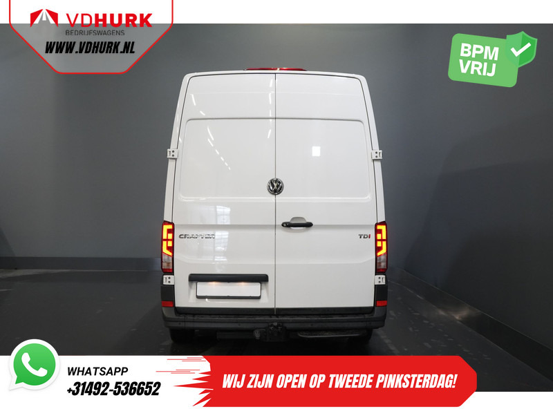 Volkswagen Crafter 2.0 TDI 140 pk L3H3 Inrichting/ CarPlay/ Navi/ Cruise/ Airco/ PDC/ Trekhaak - Pakettiauto: kuva Volkswagen Crafter 2.0 TDI 140 pk L3H3 Inrichting/ CarPlay/ Navi/ Cruise/ Airco/ PDC/ Trekhaak - Pakettiauto Volkswagen Crafter 2.0 TDI 140 pk L3H3 Inrichting/ CarPlay/ Navi/ Cruise/ Airco/ PDC/ Trekhaak - Pakettiauto: kuva Volkswagen Crafter 2.0 TDI 140 pk L3H3 Inrichting/ CarPlay/ Navi/ Cruise/ Airco/ PDC/ Trekhaak - Pakettiauto