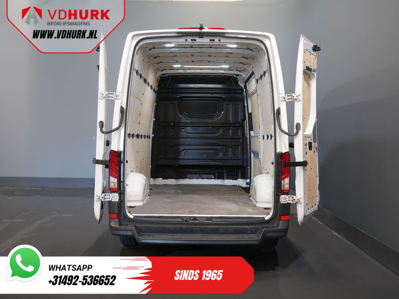Volkswagen Crafter 35 2.0 TDI 140 pk L3H3 BPM VRIJ! 270Gr. Deuren/ Carplay/ Climate/ Camera/ Cruise - Pakettiauto: kuva Volkswagen Crafter 35 2.0 TDI 140 pk L3H3 BPM VRIJ! 270Gr. Deuren/ Carplay/ Climate/ Camera/ Cruise - Pakettiauto Volkswagen Crafter 35 2.0 TDI 140 pk L3H3 BPM VRIJ! 270Gr. Deuren/ Carplay/ Climate/ Camera/ Cruise - Pakettiauto: kuva Volkswagen Crafter 35 2.0 TDI 140 pk L3H3 BPM VRIJ! 270Gr. Deuren/ Carplay/ Climate/ Camera/ Cruise - Pakettiauto