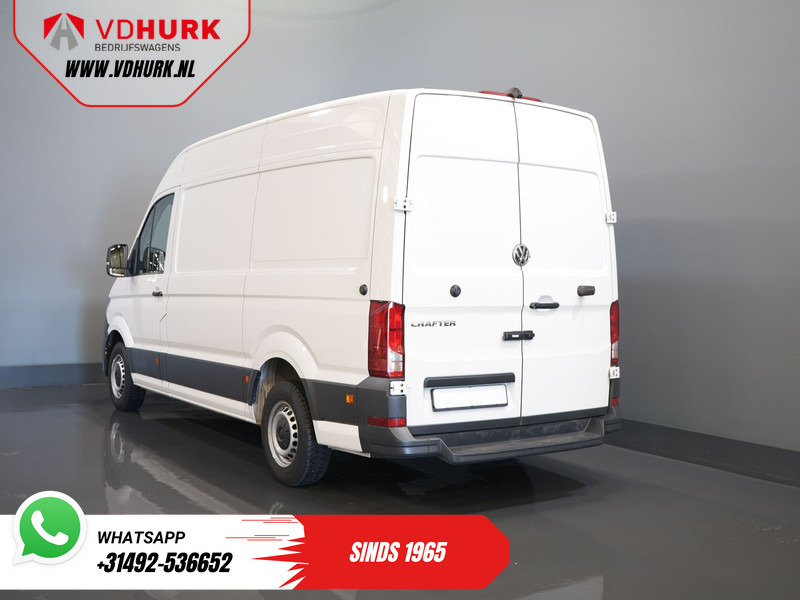 Volkswagen Crafter 35 2.0 TDI 140 pk L3H3 BPM VRIJ! 270Gr. Deuren/ Carplay/ Climate/ Camera/ Cruise - Pakettiauto: kuva Volkswagen Crafter 35 2.0 TDI 140 pk L3H3 BPM VRIJ! 270Gr. Deuren/ Carplay/ Climate/ Camera/ Cruise - Pakettiauto Volkswagen Crafter 35 2.0 TDI 140 pk L3H3 BPM VRIJ! 270Gr. Deuren/ Carplay/ Climate/ Camera/ Cruise - Pakettiauto: kuva Volkswagen Crafter 35 2.0 TDI 140 pk L3H3 BPM VRIJ! 270Gr. Deuren/ Carplay/ Climate/ Camera/ Cruise - Pakettiauto
