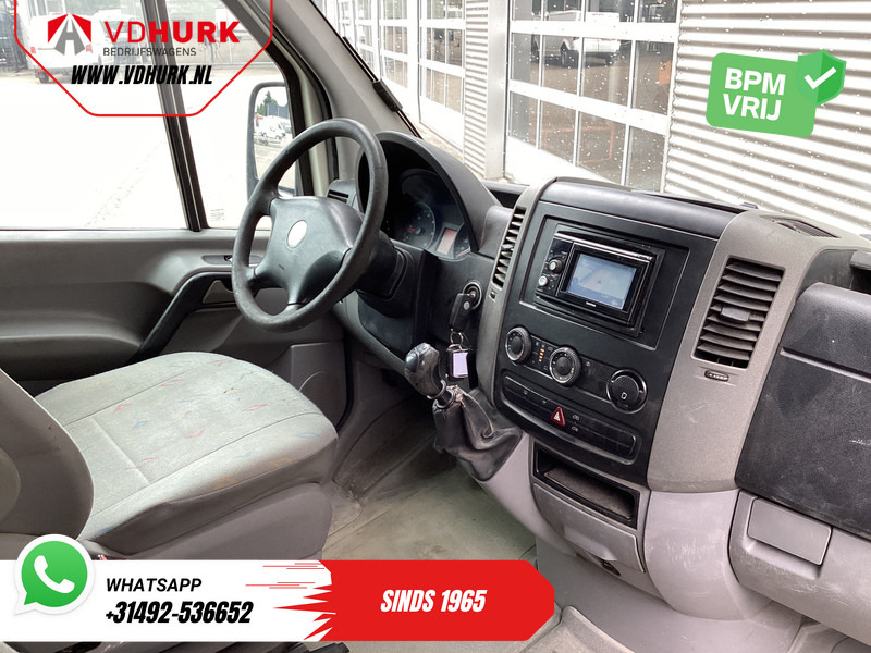 Volkswagen Crafter 35 2.5 TDI EXPORT ONLY MARGE 5 cil./ Riem V.V/ APK 5-2026/ Imperiaal/ Gev.stoel/ 2.8t Trekverm./ Trekhaak/ Airco - Pakettiauto: kuva Volkswagen Crafter 35 2.5 TDI EXPORT ONLY MARGE 5 cil./ Riem V.V/ APK 5-2026/ Imperiaal/ Gev.stoel/ 2.8t Trekverm./ Trekhaak/ Airco - Pakettiauto Volkswagen Crafter 35 2.5 TDI EXPORT ONLY MARGE 5 cil./ Riem V.V/ APK 5-2026/ Imperiaal/ Gev.stoel/ 2.8t Trekverm./ Trekhaak/ Airco - Pakettiauto: kuva Volkswagen Crafter 35 2.5 TDI EXPORT ONLY MARGE 5 cil./ Riem V.V/ APK 5-2026/ Imperiaal/ Gev.stoel/ 2.8t Trekverm./ Trekhaak/ Airco - Pakettiauto