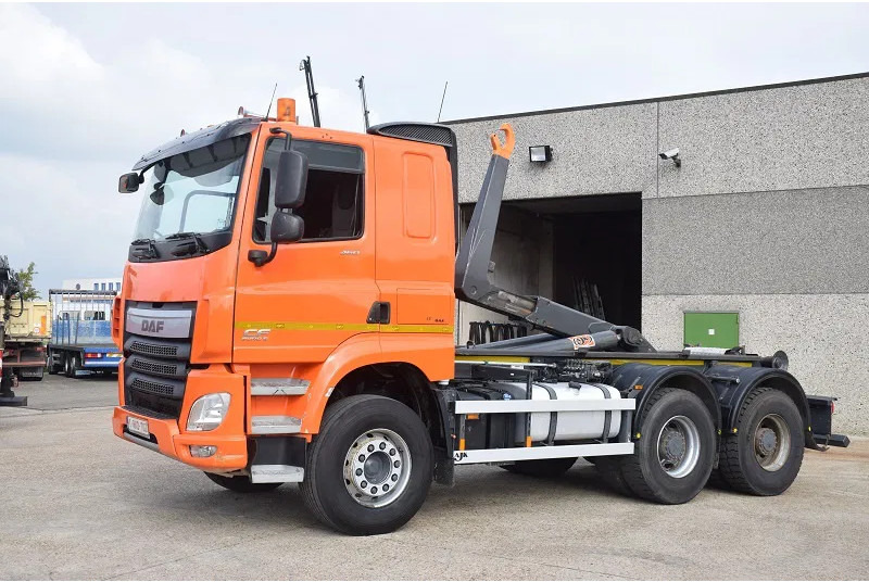 DAF CF 460 - Koukkulava kuorma-auto: kuva DAF CF 460 - Koukkulava kuorma-auto DAF CF 460 - Koukkulava kuorma-auto: kuva DAF CF 460 - Koukkulava kuorma-auto