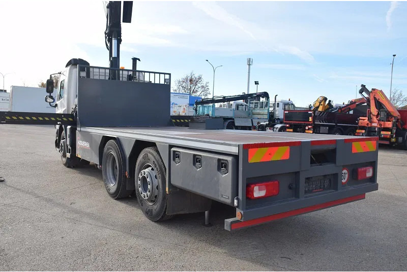 DAF CF 75.250 - Nosturiauto: kuva DAF CF 75.250 - Nosturiauto DAF CF 75.250 - Nosturiauto: kuva DAF CF 75.250 - Nosturiauto