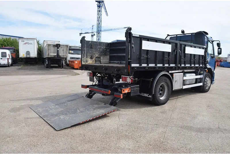 Kippiauto kuorma-auto DAF LF 310: kuva Kippiauto kuorma-auto DAF LF 310 Kippiauto kuorma-auto DAF LF 310: kuva Kippiauto kuorma-auto DAF LF 310