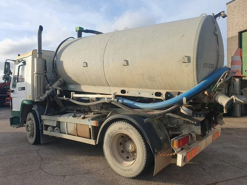 Volvo FL 7.260 - Kuorma-auto: kuva Volvo FL 7.260 - Kuorma-auto Volvo FL 7.260 - Kuorma-auto: kuva Volvo FL 7.260 - Kuorma-auto