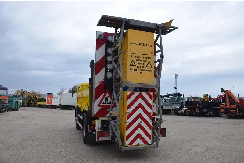 MAN Man L280 B - Shock Absorber - Kippiauto kuorma-auto: kuva MAN Man L280 B - Shock Absorber - Kippiauto kuorma-auto MAN Man L280 B - Shock Absorber - Kippiauto kuorma-auto: kuva MAN Man L280 B - Shock Absorber - Kippiauto kuorma-auto