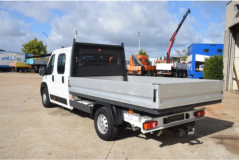 Peugeot Boxer 2.0 L -130 pk -L4 - Avolava pakettiauto, Jatko-ohjaamo kevyt kuorma-auto: kuva Peugeot Boxer 2.0 L -130 pk -L4 - Avolava pakettiauto, Jatko-ohjaamo kevyt kuorma-auto Peugeot Boxer 2.0 L -130 pk -L4 - Avolava pakettiauto, Jatko-ohjaamo kevyt kuorma-auto: kuva Peugeot Boxer 2.0 L -130 pk -L4 - Avolava pakettiauto, Jatko-ohjaamo kevyt kuorma-auto