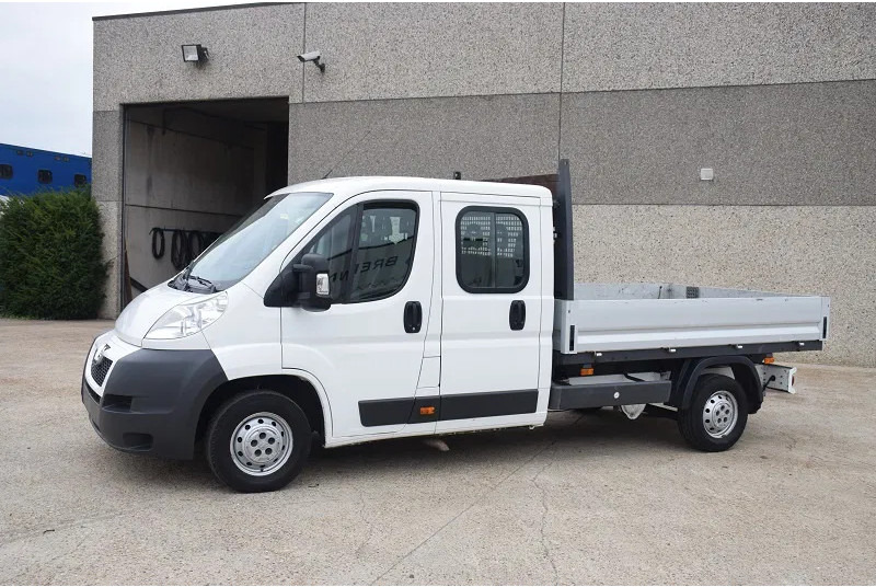 Peugeot Boxer 2.2 L -130 pk - - Avolava pakettiauto, Jatko-ohjaamo kevyt kuorma-auto: kuva Peugeot Boxer 2.2 L -130 pk - - Avolava pakettiauto, Jatko-ohjaamo kevyt kuorma-auto Peugeot Boxer 2.2 L -130 pk - - Avolava pakettiauto, Jatko-ohjaamo kevyt kuorma-auto: kuva Peugeot Boxer 2.2 L -130 pk - - Avolava pakettiauto, Jatko-ohjaamo kevyt kuorma-auto