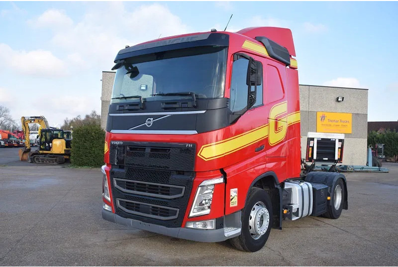 Volvo FH 460 - Vetopöytäauto: kuva Volvo FH 460 - Vetopöytäauto Volvo FH 460 - Vetopöytäauto: kuva Volvo FH 460 - Vetopöytäauto