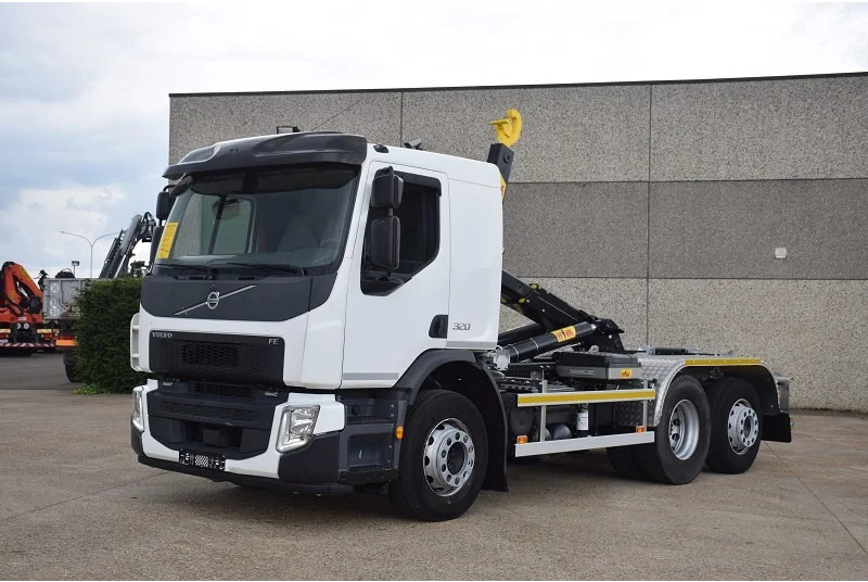 Volvo FE 320 - Koukkulava kuorma-auto: kuva Volvo FE 320 - Koukkulava kuorma-auto Volvo FE 320 - Koukkulava kuorma-auto: kuva Volvo FE 320 - Koukkulava kuorma-auto