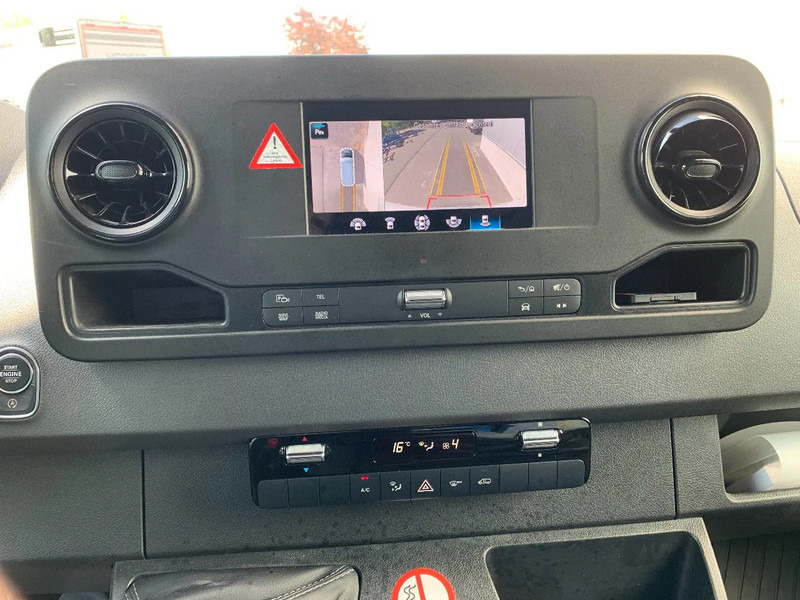Mercedes-Benz Sprinter 315 L3H2*koelwagen*360°camera*parktronic*cruise control* zetelverwarming* - Pakettiauto: kuva Mercedes-Benz Sprinter 315 L3H2*koelwagen*360°camera*parktronic*cruise control* zetelverwarming* - Pakettiauto Mercedes-Benz Sprinter 315 L3H2*koelwagen*360°camera*parktronic*cruise control* zetelverwarming* - Pakettiauto: kuva Mercedes-Benz Sprinter 315 L3H2*koelwagen*360°camera*parktronic*cruise control* zetelverwarming* - Pakettiauto