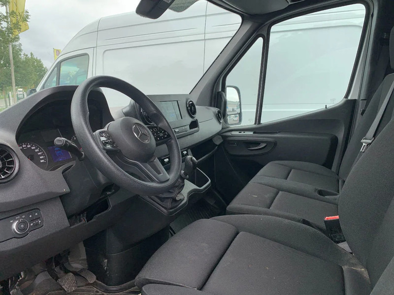 Mercedes-Benz Sprinter 317 CDI*L2H2*360°CAMERA*TEMPOMAT*NAVIGATIE*STOELVERWARMING* - Pakettiauto: kuva Mercedes-Benz Sprinter 317 CDI*L2H2*360°CAMERA*TEMPOMAT*NAVIGATIE*STOELVERWARMING* - Pakettiauto Mercedes-Benz Sprinter 317 CDI*L2H2*360°CAMERA*TEMPOMAT*NAVIGATIE*STOELVERWARMING* - Pakettiauto: kuva Mercedes-Benz Sprinter 317 CDI*L2H2*360°CAMERA*TEMPOMAT*NAVIGATIE*STOELVERWARMING* - Pakettiauto