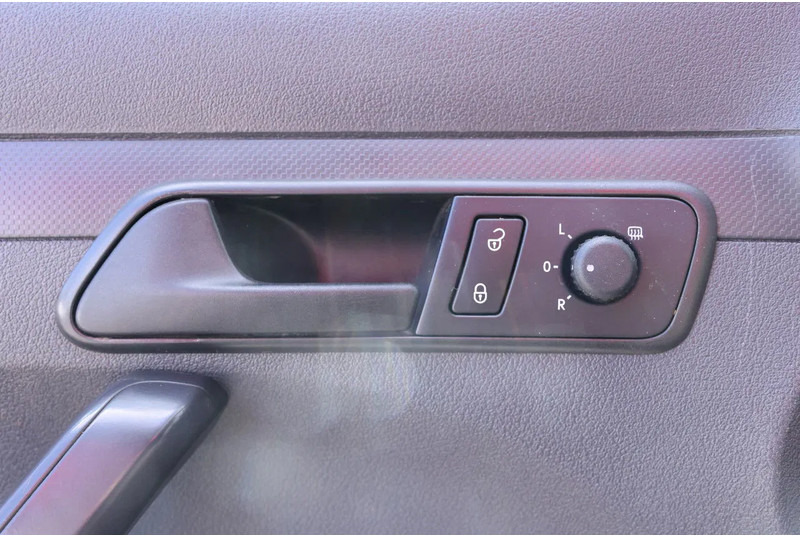 Volkswagen Caddy PARKSENSOREN-SCHUIFDEUR-AIRCO -TREKHAAK-RADIO/USB - Pieni pakettiauto: kuva Volkswagen Caddy PARKSENSOREN-SCHUIFDEUR-AIRCO -TREKHAAK-RADIO/USB - Pieni pakettiauto Volkswagen Caddy PARKSENSOREN-SCHUIFDEUR-AIRCO -TREKHAAK-RADIO/USB - Pieni pakettiauto: kuva Volkswagen Caddy PARKSENSOREN-SCHUIFDEUR-AIRCO -TREKHAAK-RADIO/USB - Pieni pakettiauto