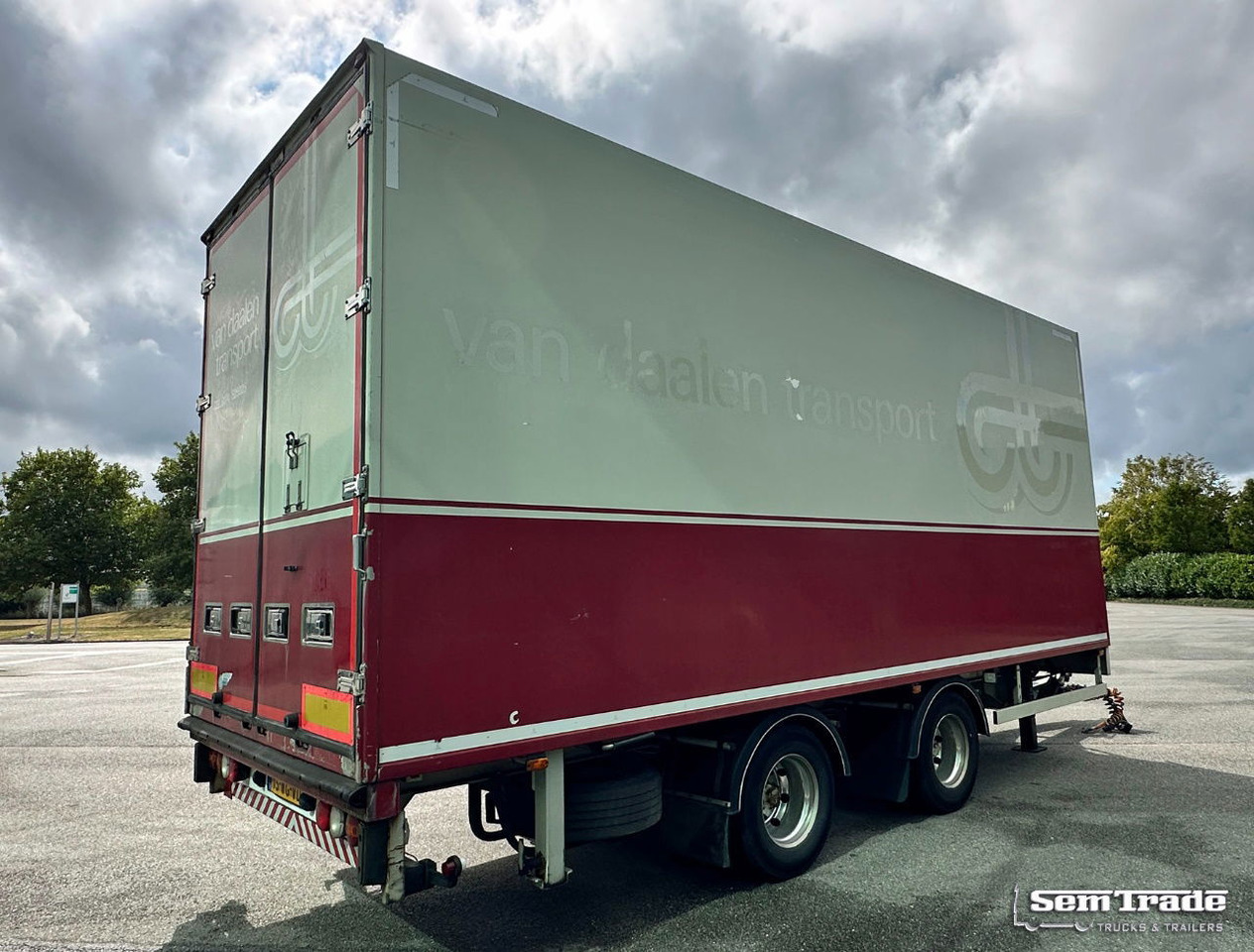 Burg 2 Axle VAN Beurden Isolated BOX TRS Cooling Good Condition Holland-Trailer - Refrigeraattori perävaunu: kuva Burg 2 Axle VAN Beurden Isolated BOX TRS Cooling Good Condition Holland-Trailer - Refrigeraattori perävaunu Burg 2 Axle VAN Beurden Isolated BOX TRS Cooling Good Condition Holland-Trailer - Refrigeraattori perävaunu: kuva Burg 2 Axle VAN Beurden Isolated BOX TRS Cooling Good Condition Holland-Trailer - Refrigeraattori perävaunu