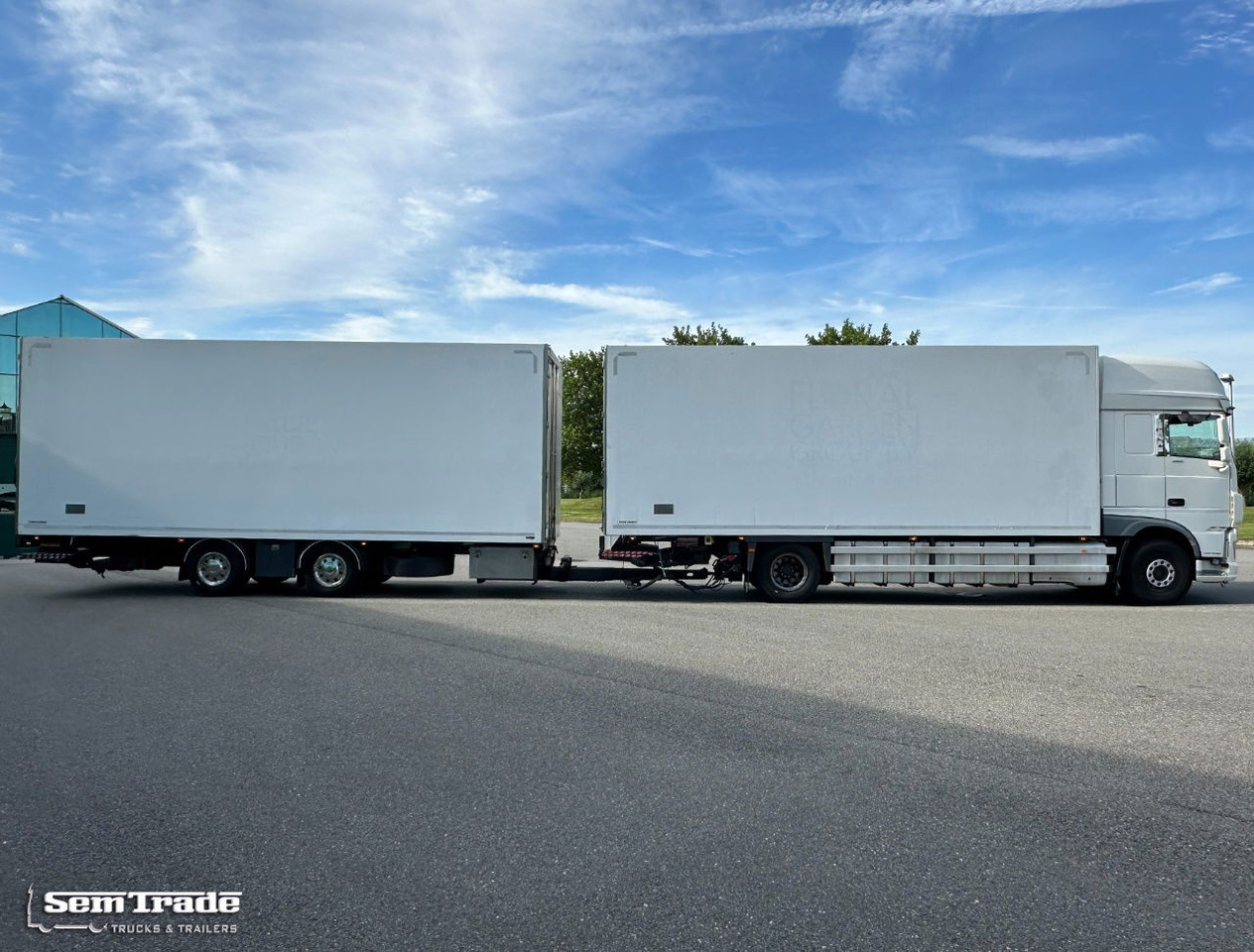 DAF XF 460 SSC Only 636.000 KM Tail Lift Cooling TOP Condition Holland-Combi - Refrigeraattori kuorma-auto: kuva DAF XF 460 SSC Only 636.000 KM Tail Lift Cooling TOP Condition Holland-Combi - Refrigeraattori kuorma-auto DAF XF 460 SSC Only 636.000 KM Tail Lift Cooling TOP Condition Holland-Combi - Refrigeraattori kuorma-auto: kuva DAF XF 460 SSC Only 636.000 KM Tail Lift Cooling TOP Condition Holland-Combi - Refrigeraattori kuorma-auto