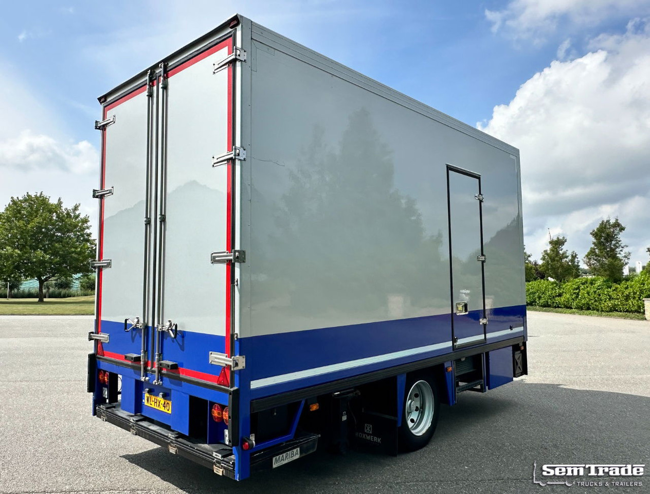 Floor Flma-10 Carrier Cooling 2X Side Door Tail Lift Disc Brakes Holland-Trailer - Refrigeraattori perävaunu: kuva Floor Flma-10 Carrier Cooling 2X Side Door Tail Lift Disc Brakes Holland-Trailer - Refrigeraattori perävaunu Floor Flma-10 Carrier Cooling 2X Side Door Tail Lift Disc Brakes Holland-Trailer - Refrigeraattori perävaunu: kuva Floor Flma-10 Carrier Cooling 2X Side Door Tail Lift Disc Brakes Holland-Trailer - Refrigeraattori perävaunu