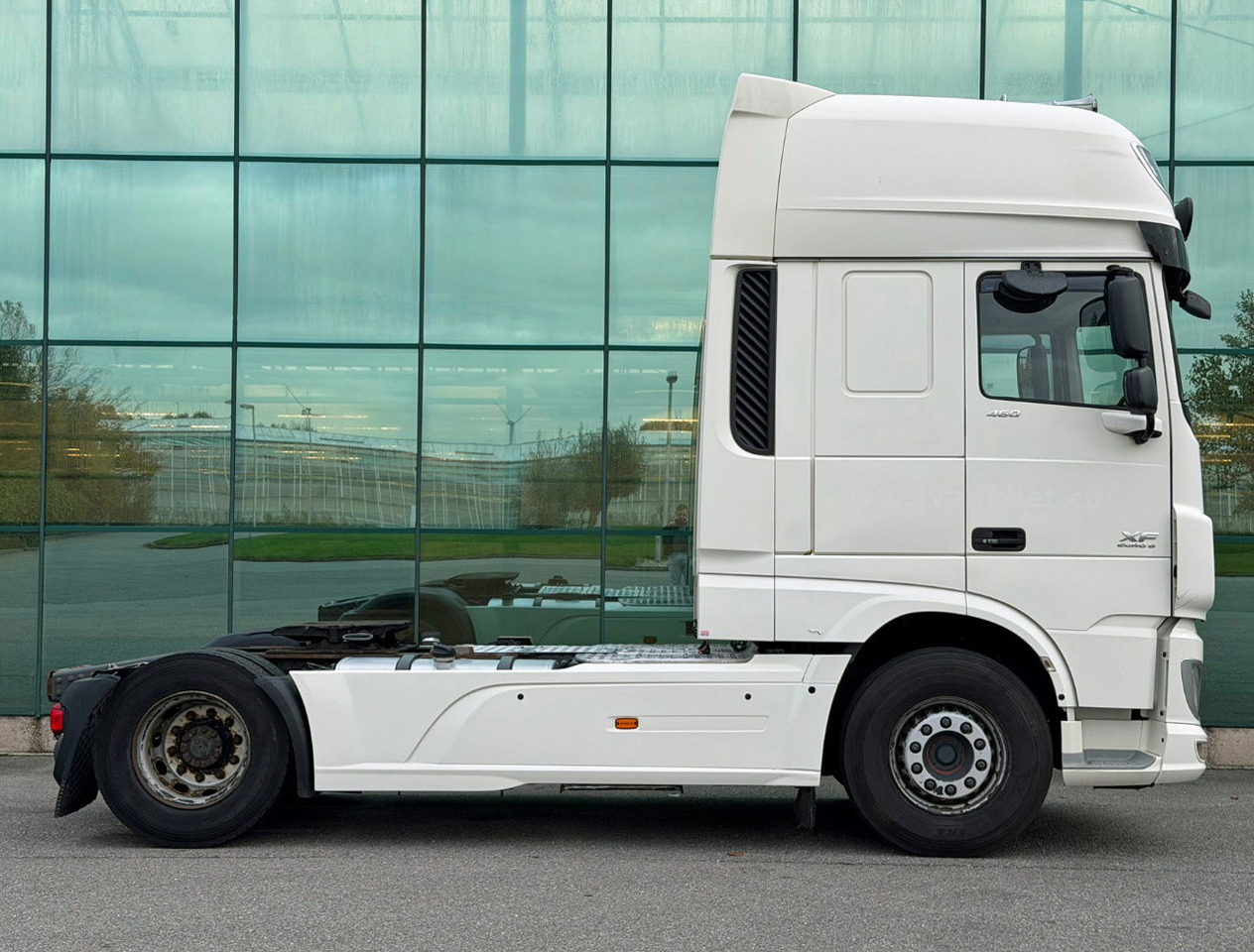 DAF XF 460 FT SSC 2x Tanks 881.000 KM NL Truck - Vetopöytäauto: kuva DAF XF 460 FT SSC 2x Tanks 881.000 KM NL Truck - Vetopöytäauto DAF XF 460 FT SSC 2x Tanks 881.000 KM NL Truck - Vetopöytäauto: kuva DAF XF 460 FT SSC 2x Tanks 881.000 KM NL Truck - Vetopöytäauto