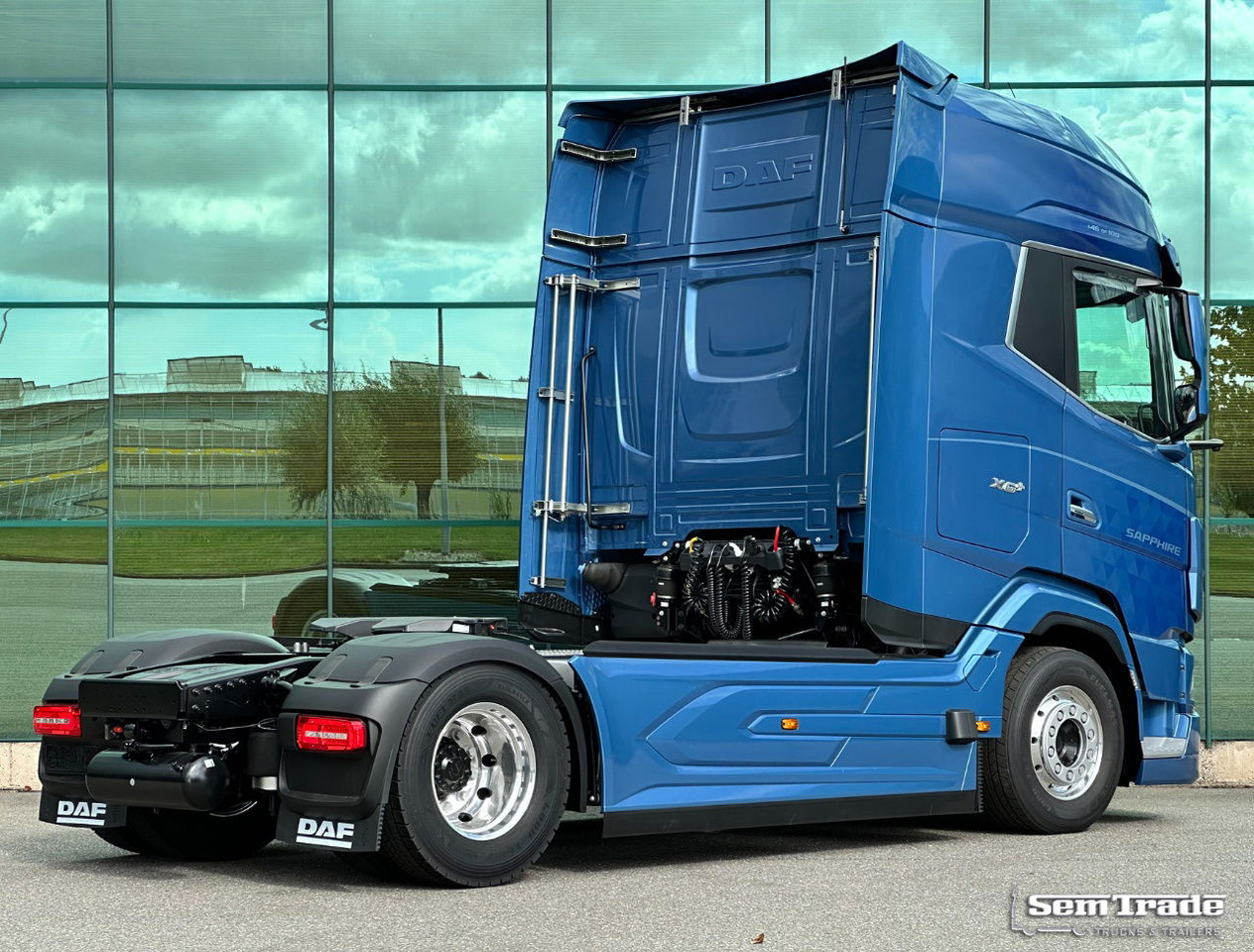 DAF XF 530 FT Saphire Edition Brand NEW Full AIR Intarder Retarder - Vetopöytäauto: kuva DAF XF 530 FT Saphire Edition Brand NEW Full AIR Intarder Retarder - Vetopöytäauto DAF XF 530 FT Saphire Edition Brand NEW Full AIR Intarder Retarder - Vetopöytäauto: kuva DAF XF 530 FT Saphire Edition Brand NEW Full AIR Intarder Retarder - Vetopöytäauto