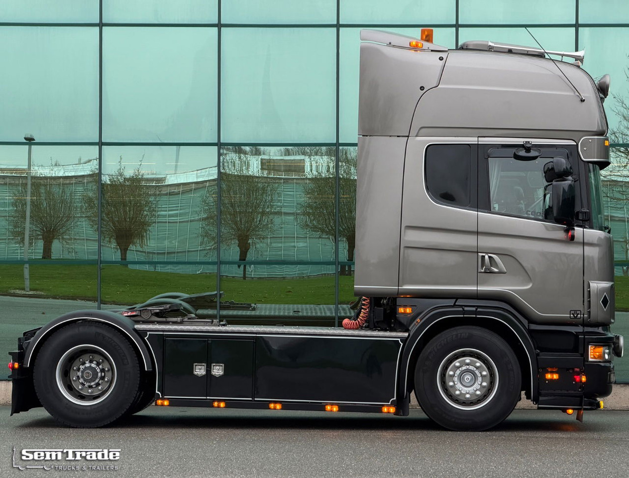 Scania R164-480 V8 King Retarder Manual Gearbox Showtruck Completely Rebuild Unique Condition - Vetopöytäauto: kuva Scania R164-480 V8 King Retarder Manual Gearbox Showtruck Completely Rebuild Unique Condition - Vetopöytäauto Scania R164-480 V8 King Retarder Manual Gearbox Showtruck Completely Rebuild Unique Condition - Vetopöytäauto: kuva Scania R164-480 V8 King Retarder Manual Gearbox Showtruck Completely Rebuild Unique Condition - Vetopöytäauto