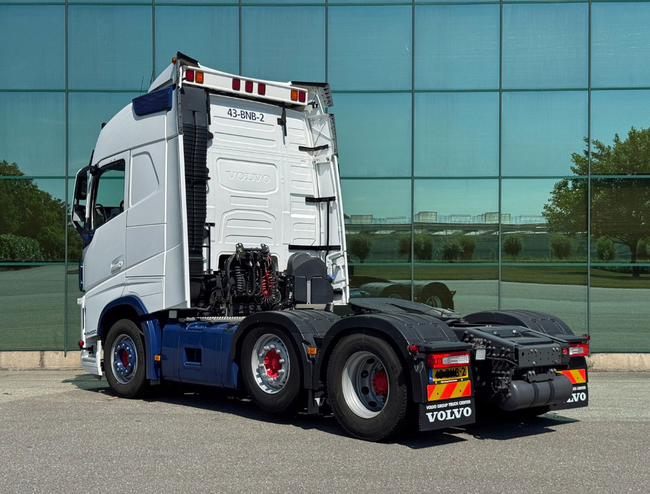 Volvo FH 500 6X2 Globetrotter 2x Tanks Only 667.000 KM Super Condition NL Truck - Vetopöytäauto: kuva Volvo FH 500 6X2 Globetrotter 2x Tanks Only 667.000 KM Super Condition NL Truck - Vetopöytäauto Volvo FH 500 6X2 Globetrotter 2x Tanks Only 667.000 KM Super Condition NL Truck - Vetopöytäauto: kuva Volvo FH 500 6X2 Globetrotter 2x Tanks Only 667.000 KM Super Condition NL Truck - Vetopöytäauto