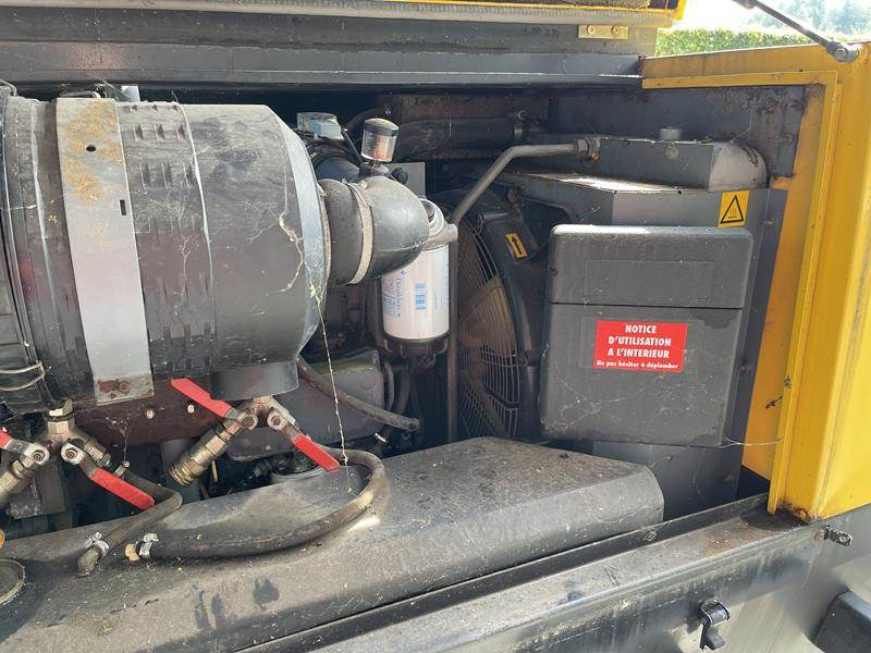 Ilmakompressori Atlas-Copco XAS 186 DD - N: kuva Ilmakompressori Atlas-Copco XAS 186 DD - N