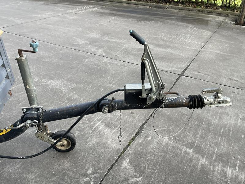 Atlas-Copco XAS 97 DD - Ilmakompressori: kuva Atlas-Copco XAS 97 DD - Ilmakompressori Atlas-Copco XAS 97 DD - Ilmakompressori: kuva Atlas-Copco XAS 97 DD - Ilmakompressori