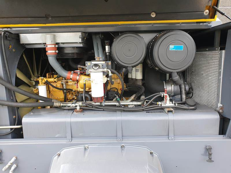 Atlas-Copco XATS 377 CD - N - Ilmakompressori: kuva Atlas-Copco XATS 377 CD - N - Ilmakompressori Atlas-Copco XATS 377 CD - N - Ilmakompressori: kuva Atlas-Copco XATS 377 CD - N - Ilmakompressori