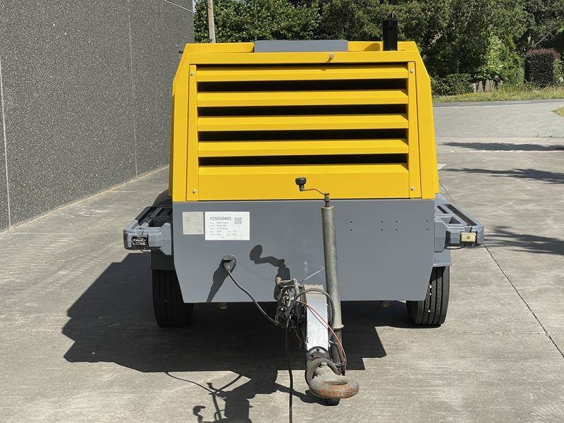 Atlas-Copco XAVS 186 JD - N - Ilmakompressori: kuva Atlas-Copco XAVS 186 JD - N - Ilmakompressori Atlas-Copco XAVS 186 JD - N - Ilmakompressori: kuva Atlas-Copco XAVS 186 JD - N - Ilmakompressori