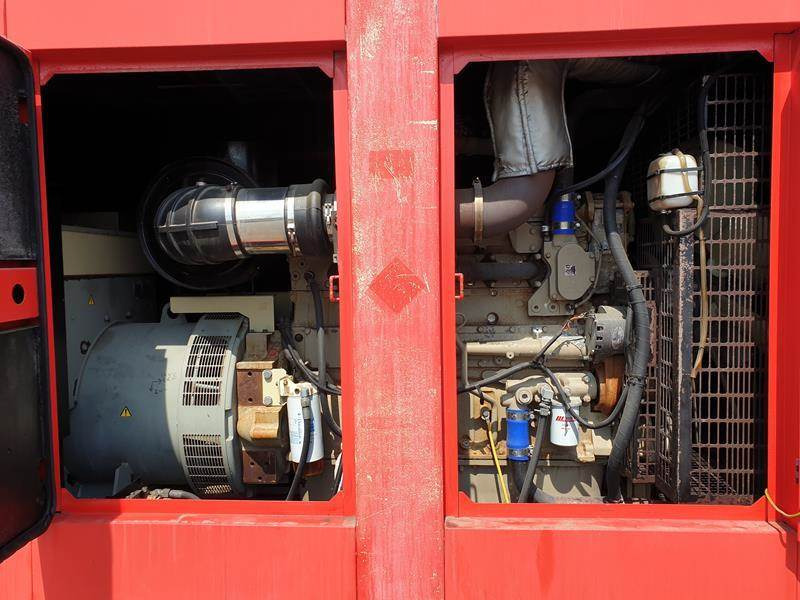 Doosan G 500 - Sähkögeneraattori: kuva Doosan G 500 - Sähkögeneraattori Doosan G 500 - Sähkögeneraattori: kuva Doosan G 500 - Sähkögeneraattori