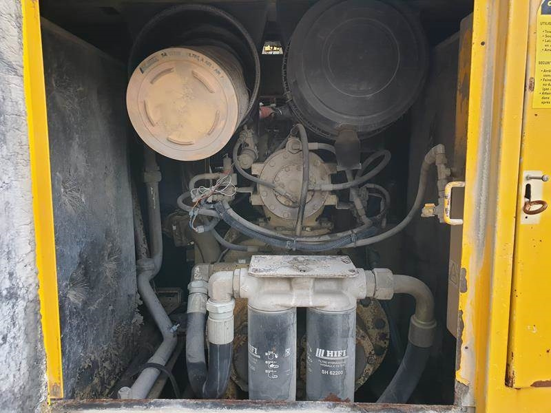 Ingersoll Rand 12 / 235 - Ilmakompressori: kuva Ingersoll Rand 12 / 235 - Ilmakompressori Ingersoll Rand 12 / 235 - Ilmakompressori: kuva Ingersoll Rand 12 / 235 - Ilmakompressori