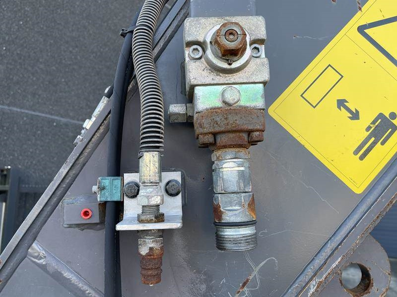 Telakaivukone Volvo ECR 235 DL: kuva Telakaivukone Volvo ECR 235 DL Telakaivukone Volvo ECR 235 DL: kuva Telakaivukone Volvo ECR 235 DL