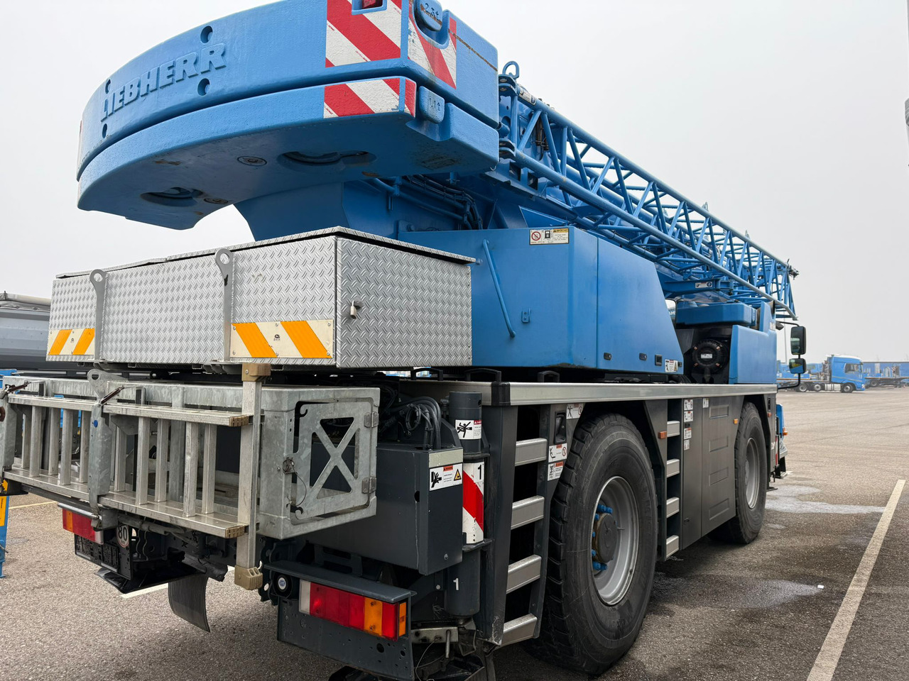 LIEBHERR LTM 1030-2.1 - Ajoneuvonosturi: kuva LIEBHERR LTM 1030-2.1 - Ajoneuvonosturi LIEBHERR LTM 1030-2.1 - Ajoneuvonosturi: kuva LIEBHERR LTM 1030-2.1 - Ajoneuvonosturi