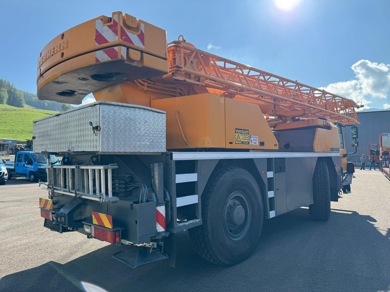 LIEBHERR LTM 1030/2 - Ajoneuvonosturi: kuva LIEBHERR LTM 1030/2 - Ajoneuvonosturi LIEBHERR LTM 1030/2 - Ajoneuvonosturi: kuva LIEBHERR LTM 1030/2 - Ajoneuvonosturi